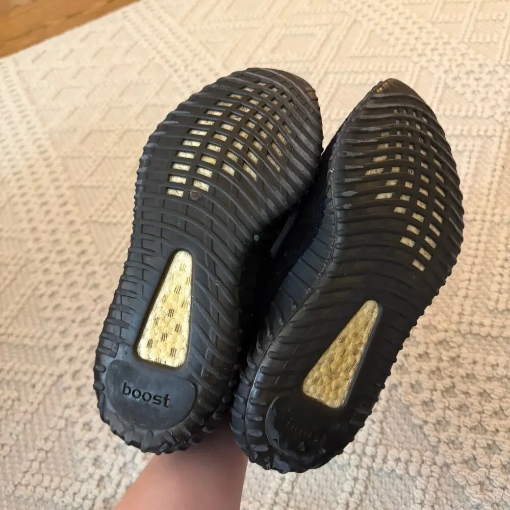 Adidas Yeezy Boost 350 V2